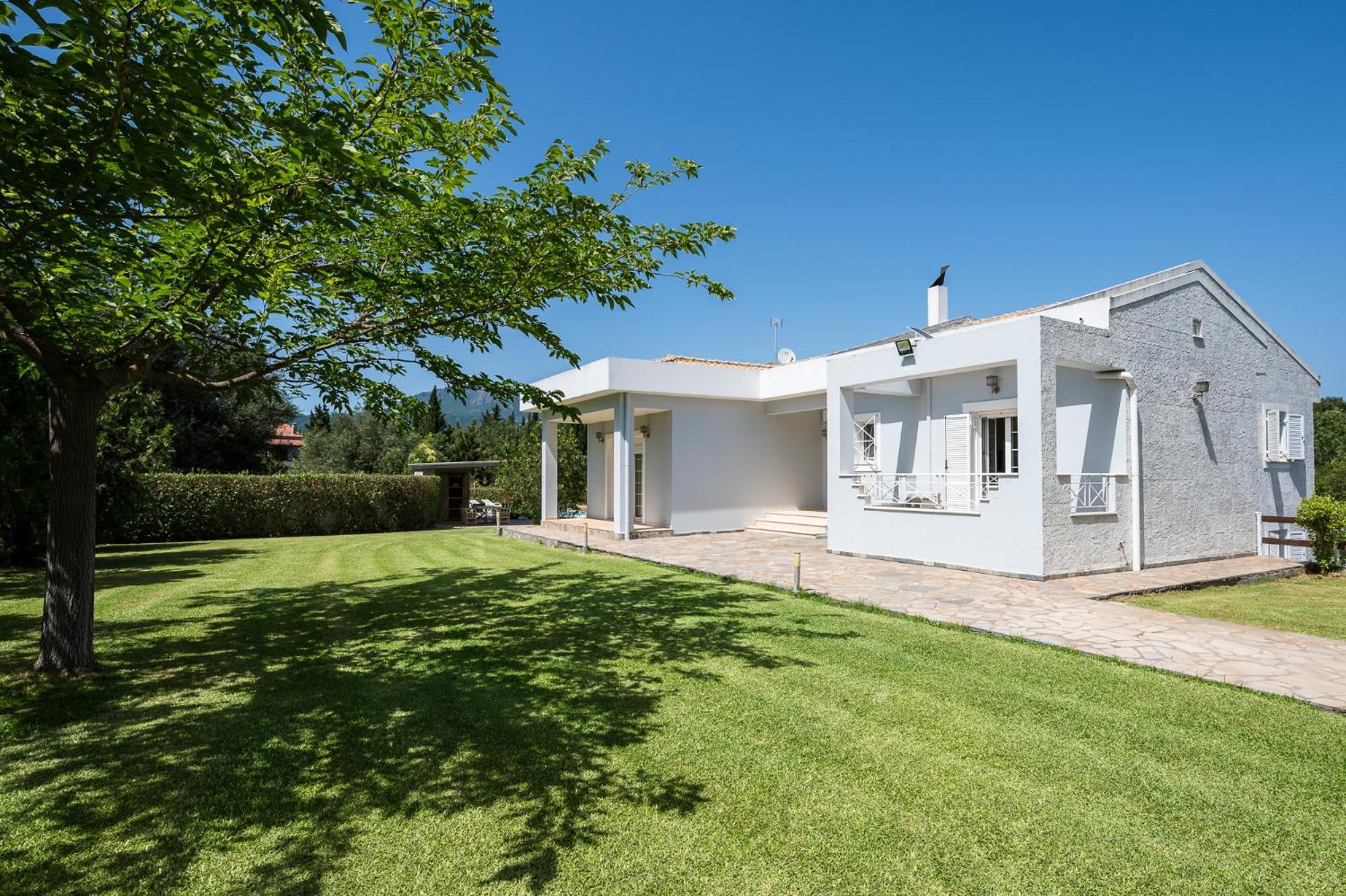 Villa Nefeli With Private Pool By Konnect Dasziá Kültér fotó
