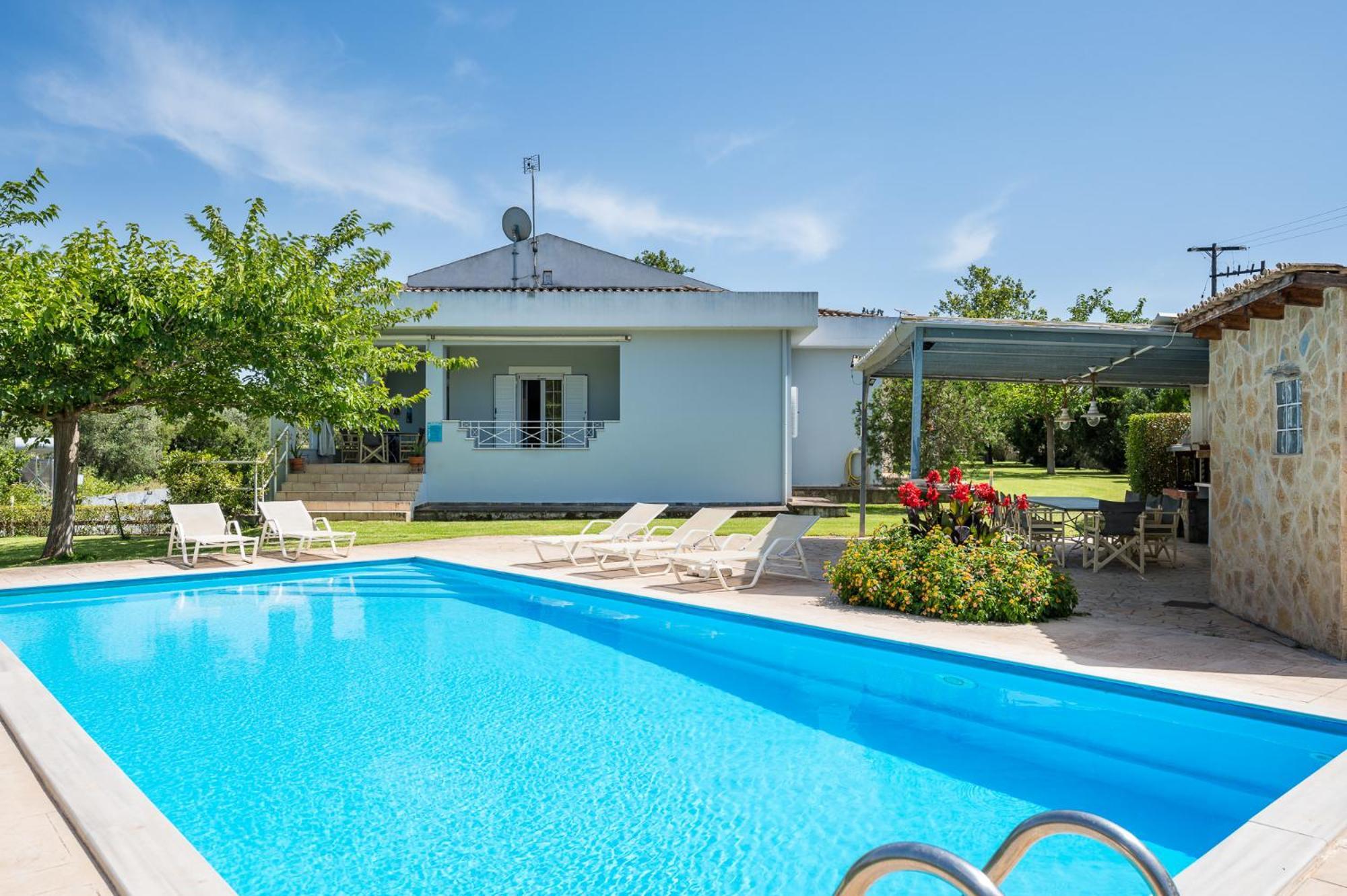 Villa Nefeli With Private Pool By Konnect Dasziá Kültér fotó